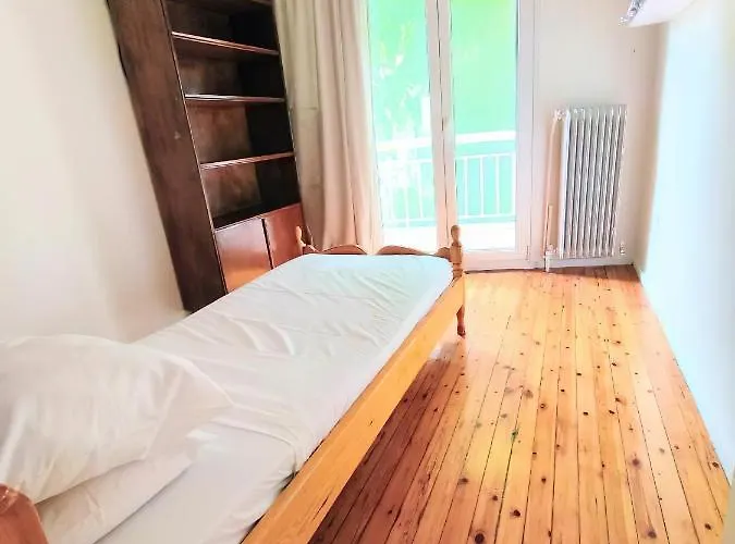Appartement 3br Spacious Center