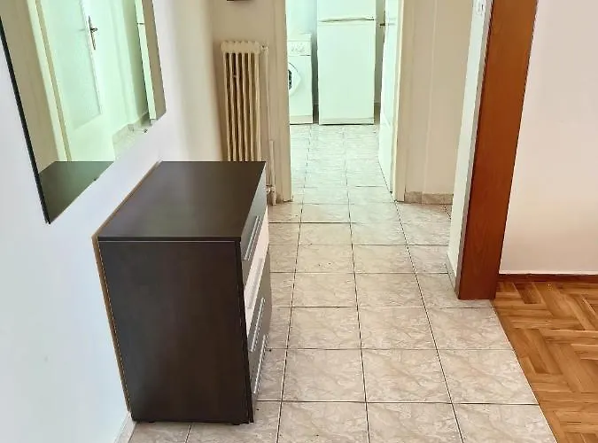 3br Spacious Center Thessalonique